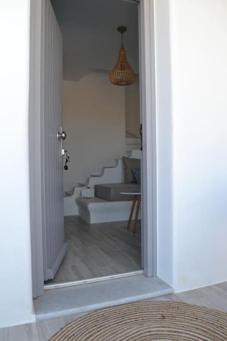 White Nadora Naxos Villa Agia Anna  Esterno foto